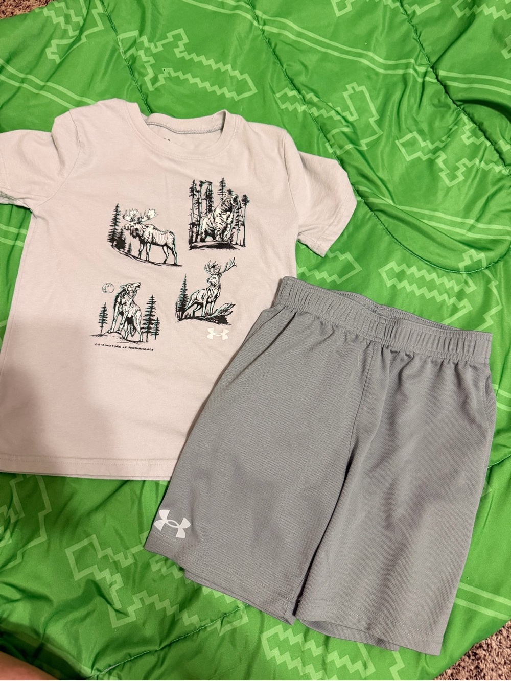 Boys Under Armour Outfit